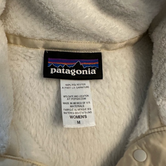 Cream Patagonia women’s pullover.  Medium. - Picture 2 of 2